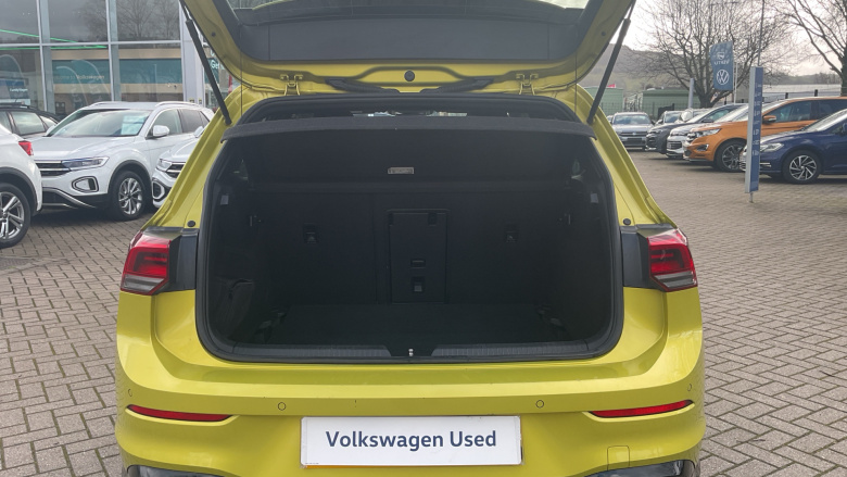 Volkswagen Golf 1.5 eTSI 150 R-Line 5dr DSG Petrol Hatchback